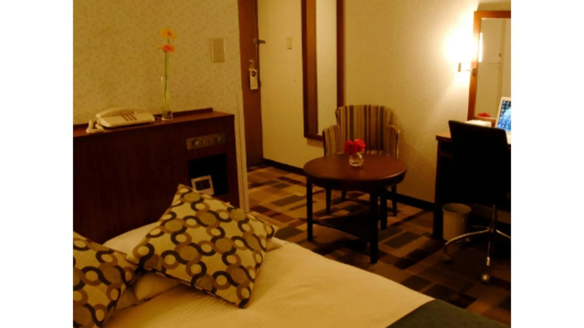 Central Hotel - Vacation Stay 99765V Yokosuka